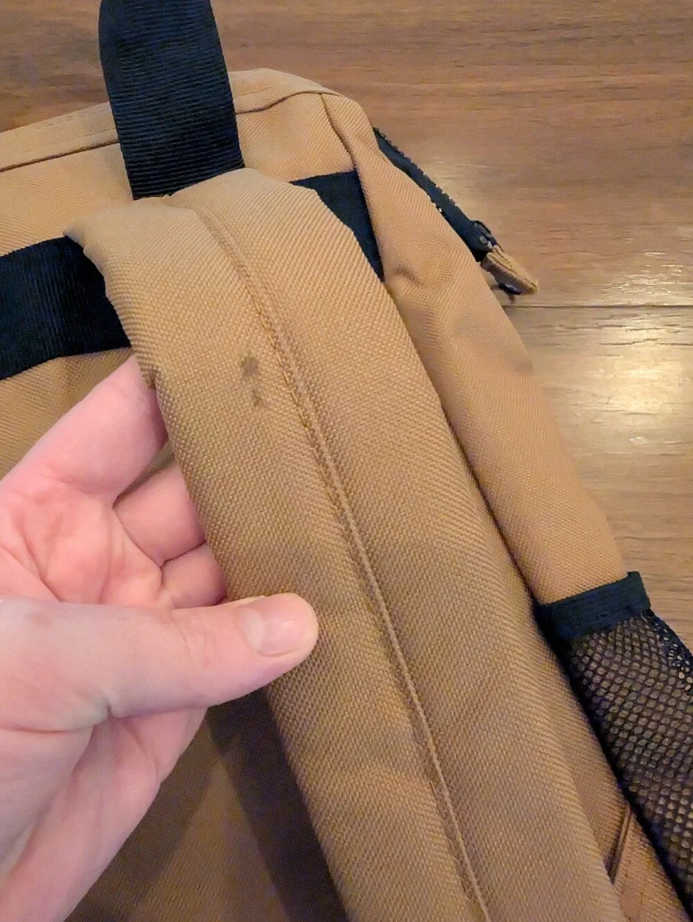 Dickies Sturdy Brown Backpack - Picture 12 of 16